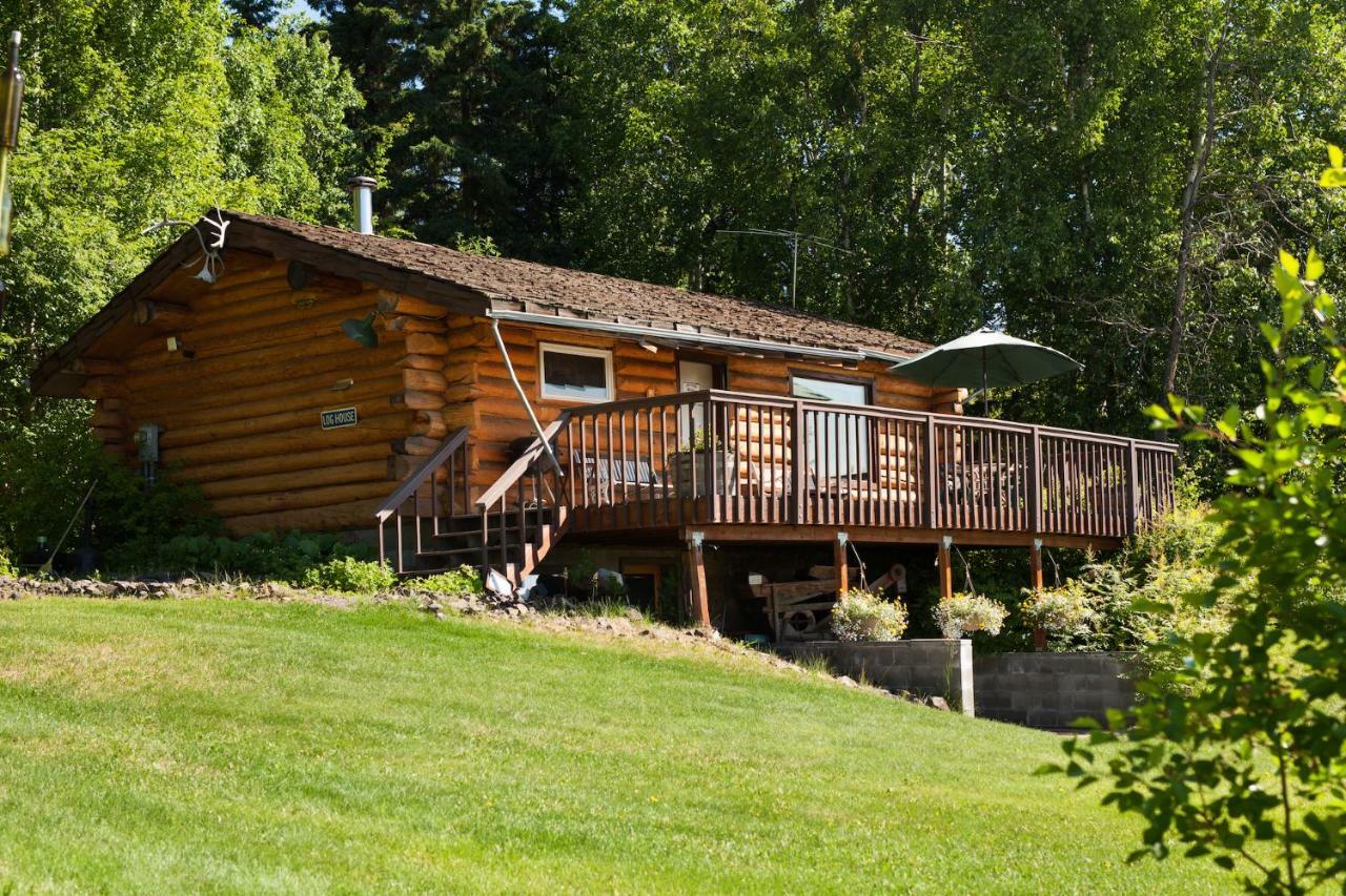 A Taste Of Alaska Lodge Fairbanks