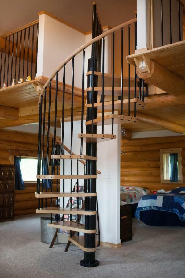 A Taste Of Alaska Lodge Fairbanks