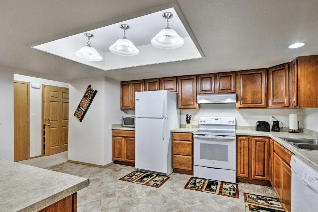 Alaskan Abode About 1 Mile To Pioneer Park! Holiday home *