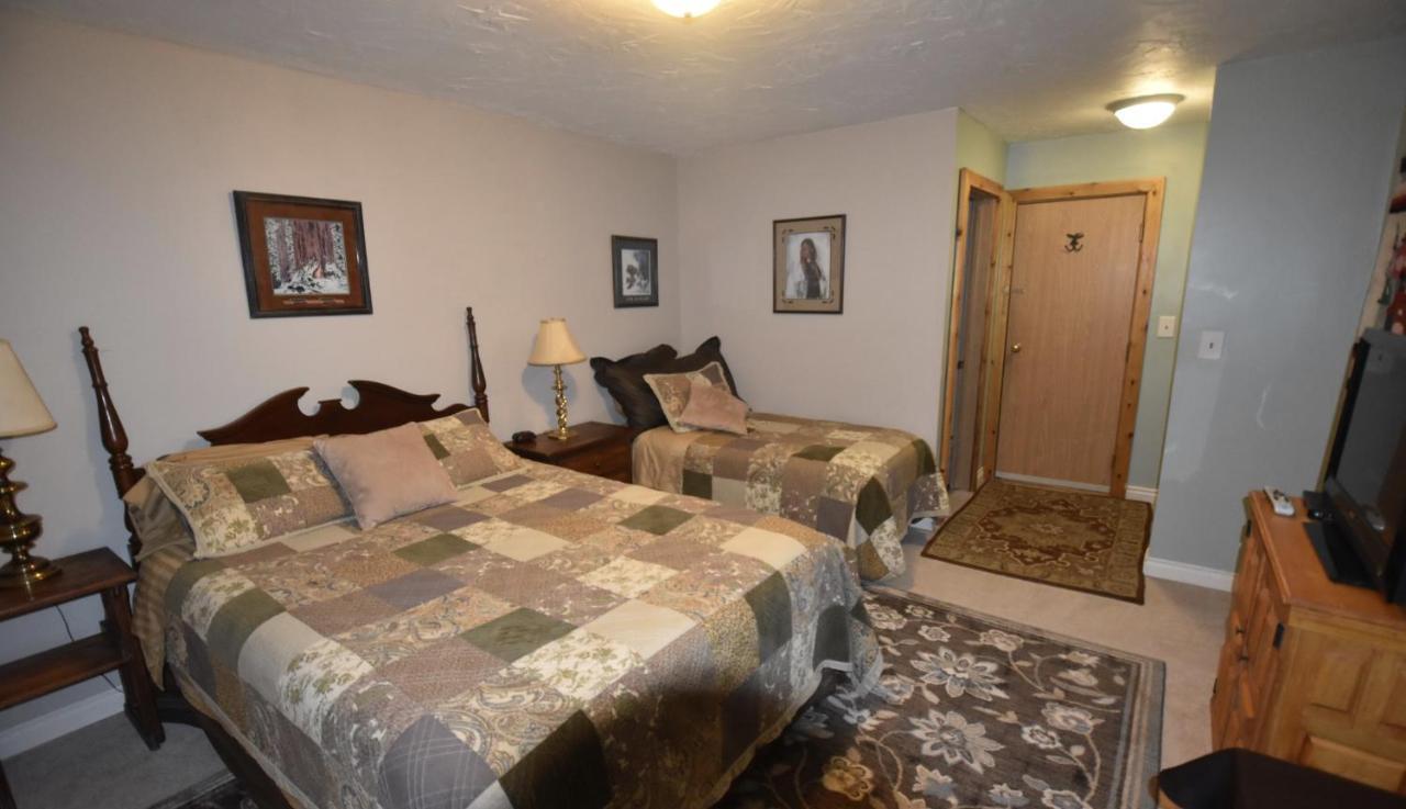 Alaska Grizzly Bed & Breakfast 3*
